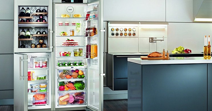 Многодверный холодильник