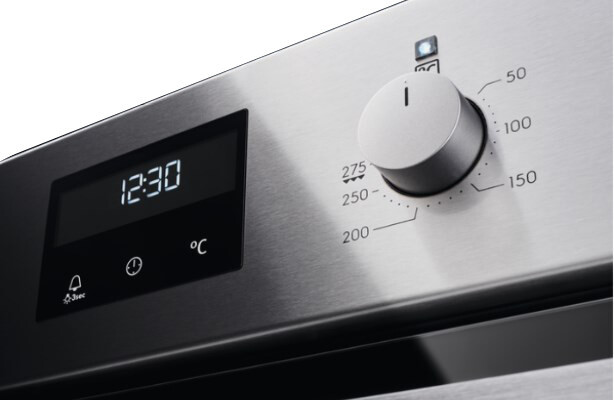 Встраиваемый электрический духовой шкаф Electrolux OED3H50X