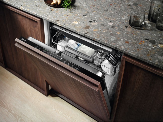 Встраиваемая посудомоечная машина Electrolux EEC67310L