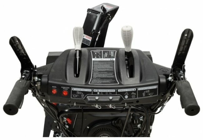 Снегоуборщик бензиновый Hyundai S 7513-T Снегоуборщик бензиновый Hyundai S 7513-T