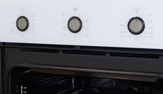 Электрический духовой шкаф Lauf DE-608WH Электрический духовой шкаф Lauf DE-608WH