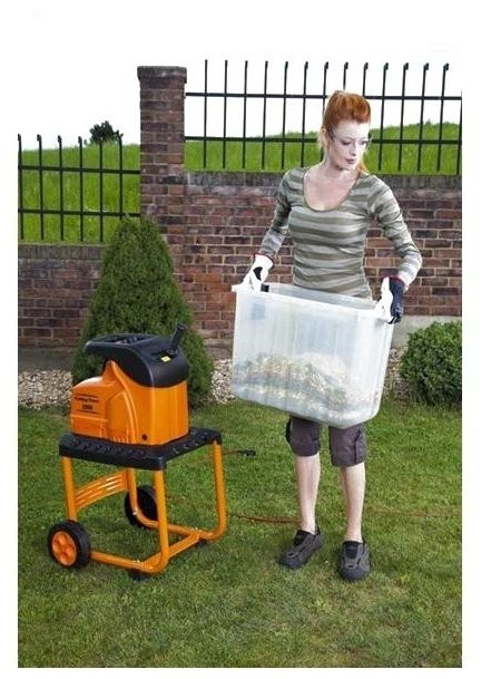 Измельчитель электрический Mountfield PowerCut 2500 2.5 кВт Измельчитель электрический Mountfield PowerCut 2500 2.5 кВт