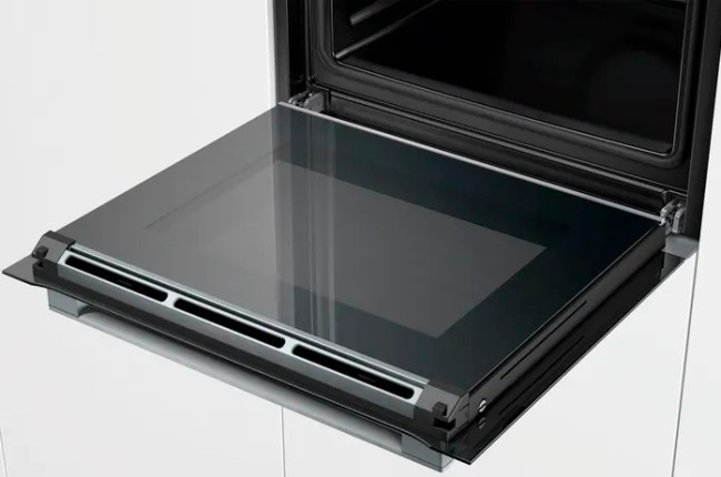 Духовой шкаф Bosch HBG672BS1