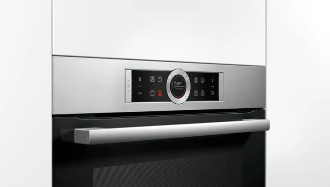 Духовой шкаф Bosch HBG672BS1