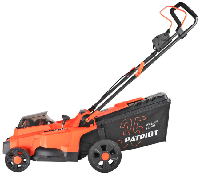 Колесная газонокосилка Patriot CM 440 2*21 В UES (без акб и зу)