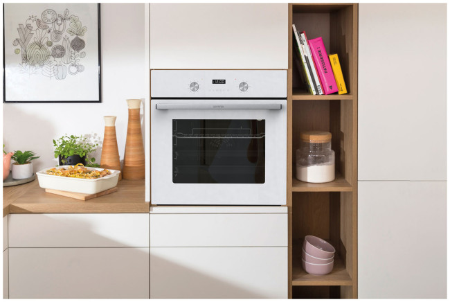 Электрический духовой шкаф Gorenje BO6737E03NWG Электрический духовой шкаф Gorenje BO6737E03NWG