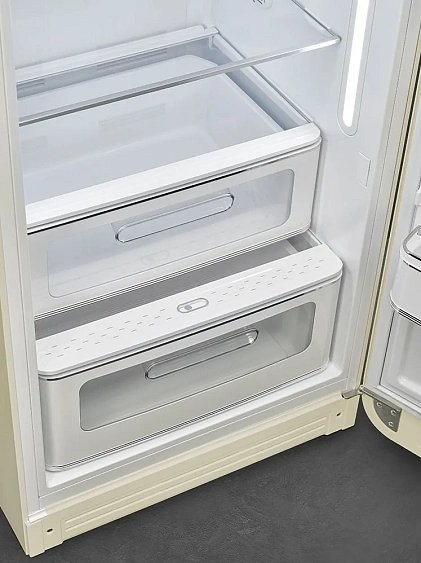 Холодильник SMEG FAB28RCR6 Холодильник SMEG FAB28RCR6
