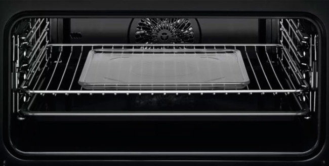 Духовой шкаф с функцией СВЧ Electrolux KVLBE08X