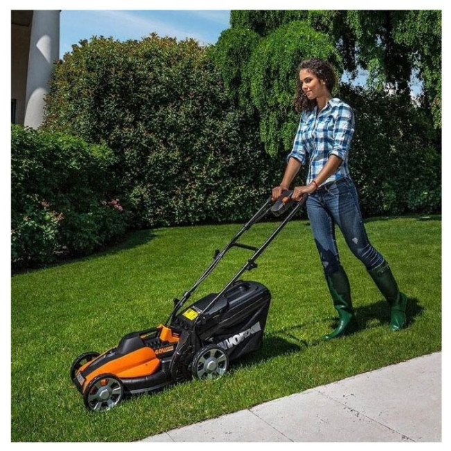 Газонокосилка Worx WG774E Газонокосилка Worx WG774E