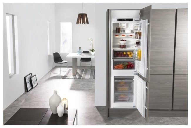 Встраиваемый холодильник Whirlpool ART 8910/A+ SF