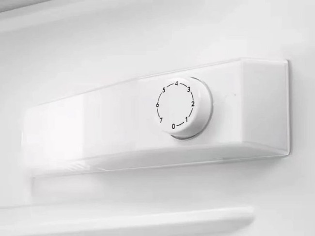 Холодильник ELECTROLUX LXB1AE13W0