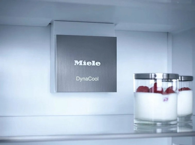 Холодильник MIELE KFN 7733 E