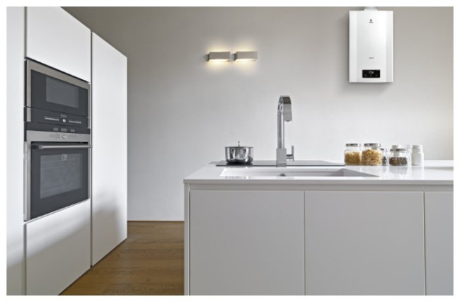 Проточный водонагреватель Electrolux GWH 11 PRO Inverter