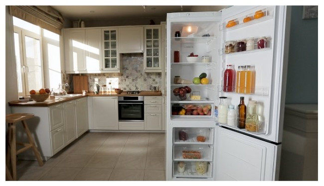 Холодильник Indesit DFE 4200 W Холодильник Indesit DFE 4200 W