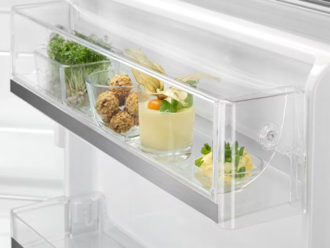 Холодильник ELECTROLUX LXB1SE11W0