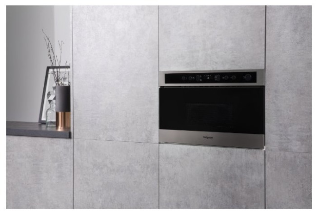 Микроволновая печь Ariston MN 513 IX