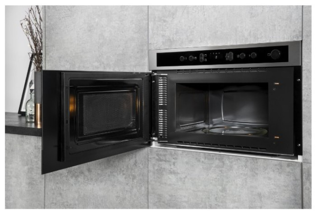 Микроволновая печь Ariston MN 513 IX