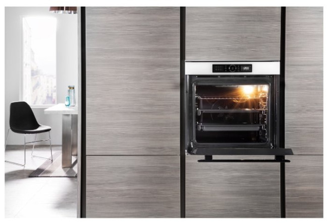 Электрический духовой шкаф Whirlpool AKZM 8420 WH