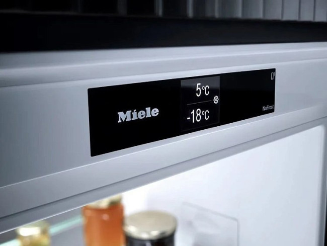 Холодильник MIELE KFN 7785 C