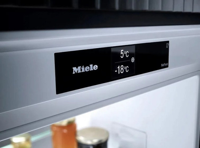 Холодильник MIELE KFN 7795 С
