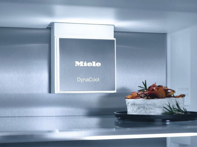 Холодильник MIELE KFN 7795 С