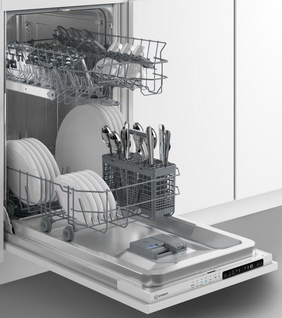 Встраиваемая посудомоечная машина Indesit DIS 1C50 Встраиваемая посудомоечная машина Indesit DIS 1C50