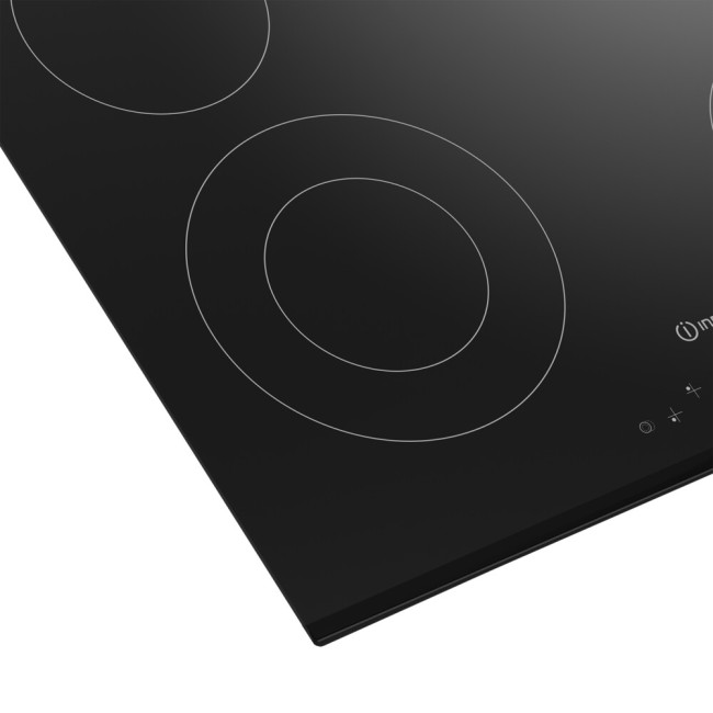 Встраиваемая электрическая варочная панель Indesit IRT 260 B