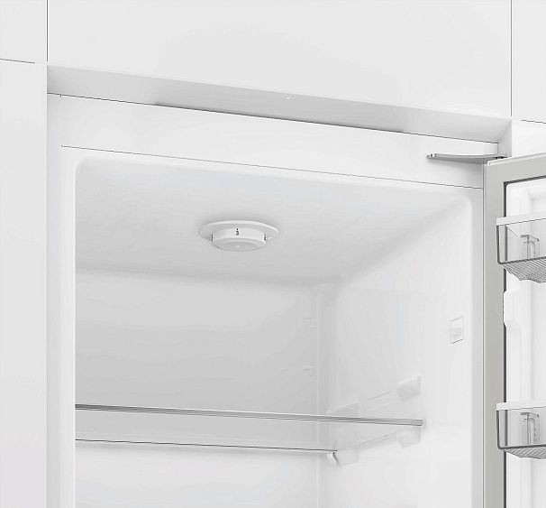 Морозильная камера Hotpoint-Ariston HBTF 18