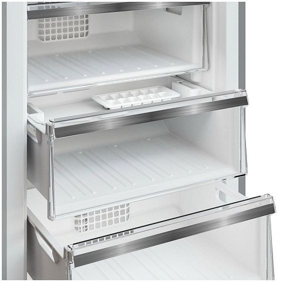 Морозильная камера HOTPOINT-ARISTON HFZ 6185 S
