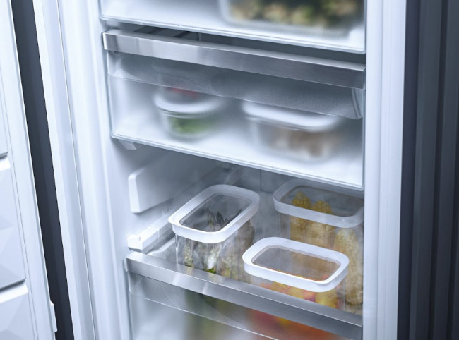 Встраиваемая морозильная камера Miele FNS 7770 E Встраиваемая морозильная камера Miele FNS 7770 E
