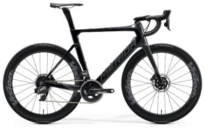 Шоссейный велосипед Merida Reacto Disc Force-Edition (2020) Шоссейный велосипед Merida Reacto Disc Force-Edition (2020)