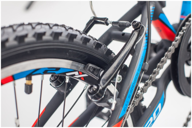 Подростковый горный (MTB) велосипед STELS Mustang V 20 V010 (2021) Подростковый горный (MTB) велосипед STELS Mustang V 20 V010 (2021)