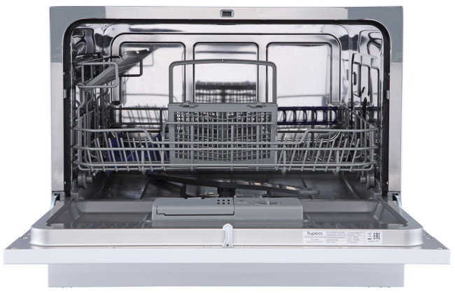 Компактная посудомоечная машина Бирюса DWC-506/5 W, белый