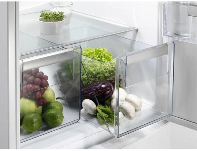 Встраиваемый холодильник Electrolux LNT7TF18S
