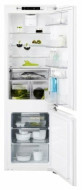 Встраиваемый холодильник Electrolux ENC 2818 AOW