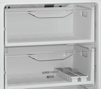 Холодильник Indesit DS 4180 B Холодильник Indesit DS 4180 B