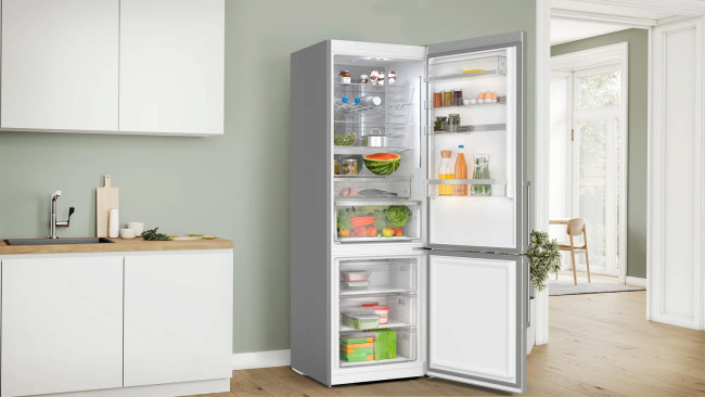 Двухкамерный холодильник Bosch KGN49AIBT Двухкамерный холодильник Bosch KGN49AIBT