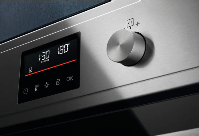 Встраиваемый электрический духовой шкаф Electrolux EO F4P56X Встраиваемый электрический духовой шкаф Electrolux EO F4P56X