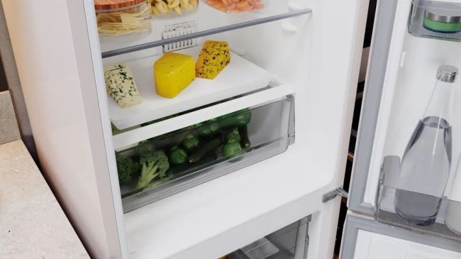 Холодильник HOTPOINT-ARISTON HT 5200 M