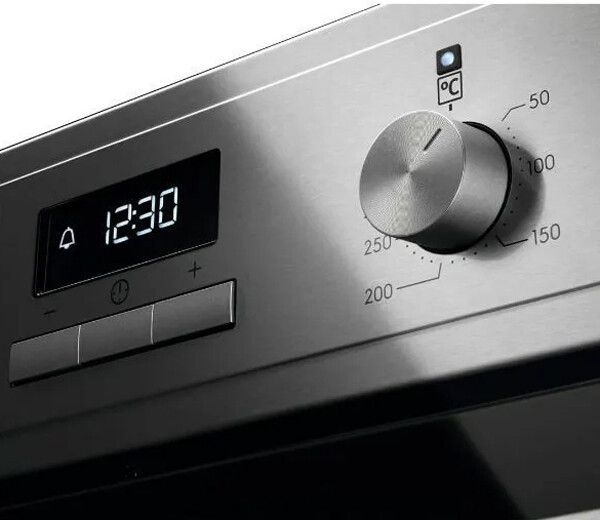 Встраиваемый электрический духовой шкаф Electrolux EOD3H70X Встраиваемый электрический духовой шкаф Electrolux EOD3H70X