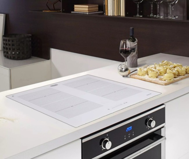 Варочная панель DeLonghi PIND 5 B Варочная панель DeLonghi PIND 5 B