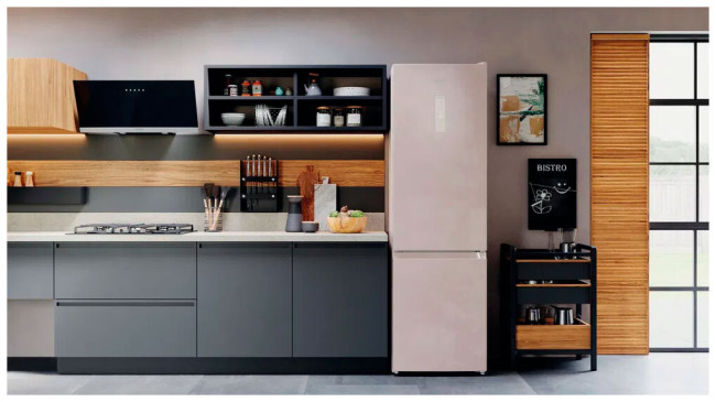 Холодильник Hotpoint-Ariston HTR 7200 M