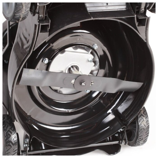 Газонокосилка PATRIOT PT 41 LM (512109005) Газонокосилка PATRIOT PT 41 LM (512109005)