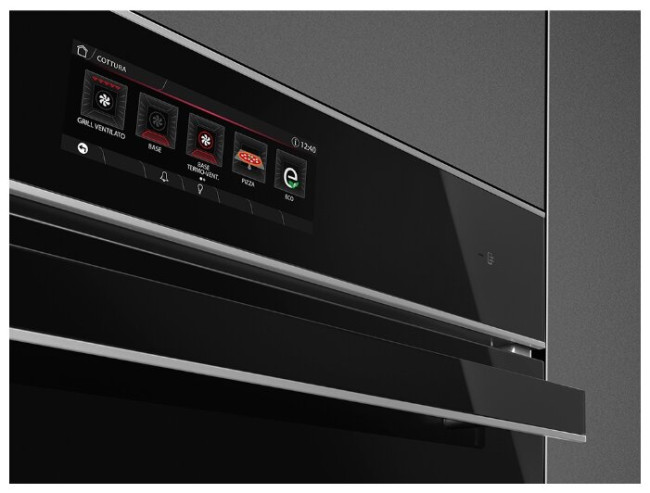 Электрический духовой шкаф smeg SFP6606WTPNX