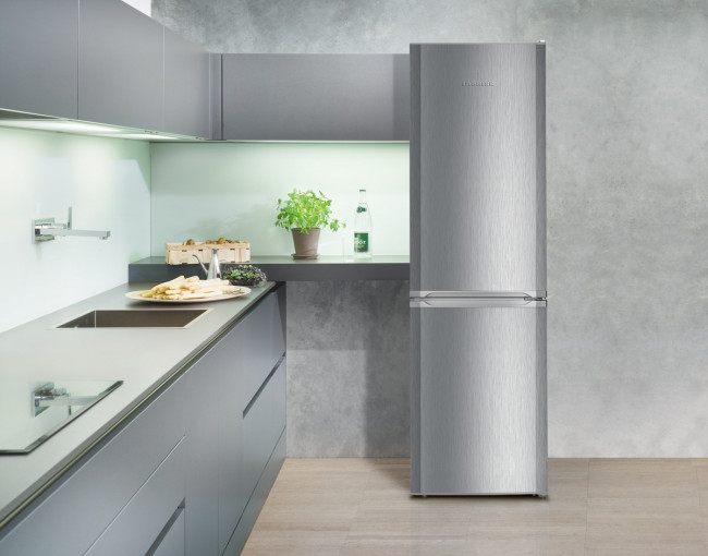 Холодильник Liebherr CUele 3331 Холодильник Liebherr CUele 3331