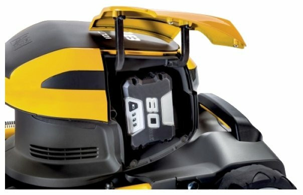 Газонокосилка STIGA Multiclip 47 S AE Газонокосилка STIGA Multiclip 47 S AE