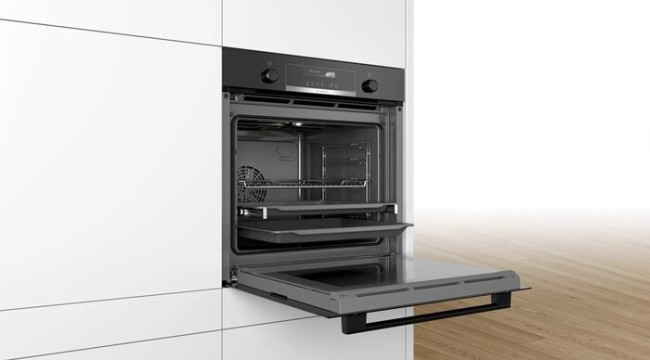 Духовой шкаф Bosch HBG539EB0