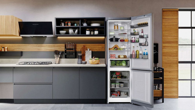 Холодильник HOTPOINT-ARISTON HT 6200 S