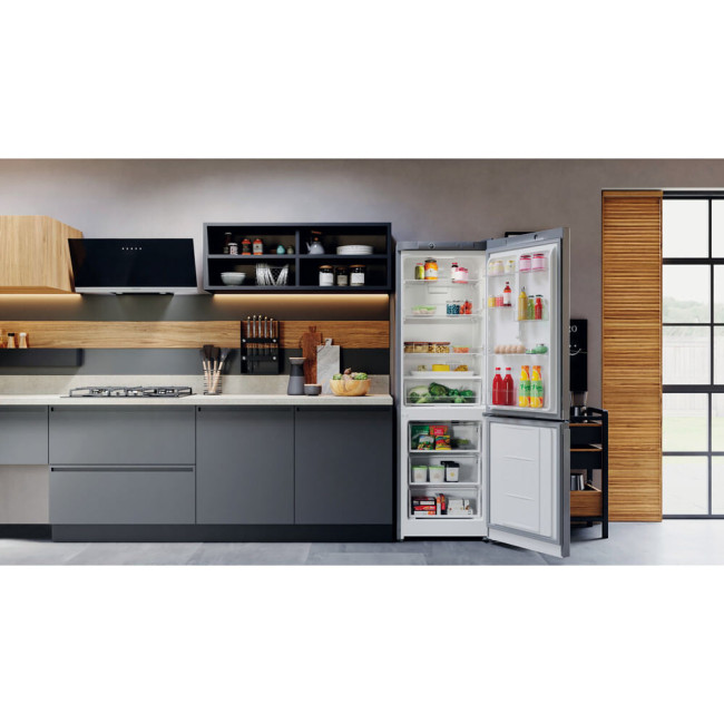 Холодильник Hotpoint-Ariston HTS 4180 S