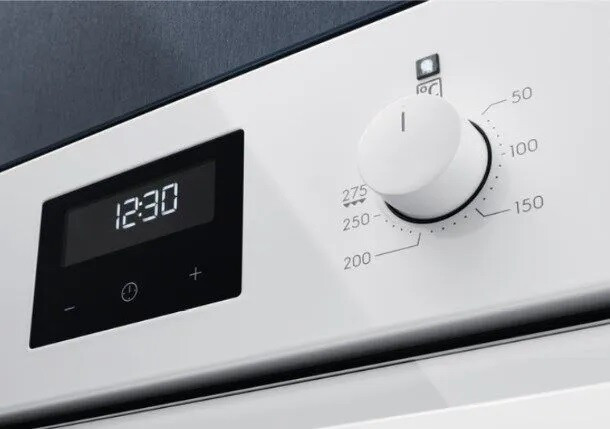 Встраиваемый электрический духовой шкаф Electrolux EOF3H70V Встраиваемый электрический духовой шкаф Electrolux EOF3H70V